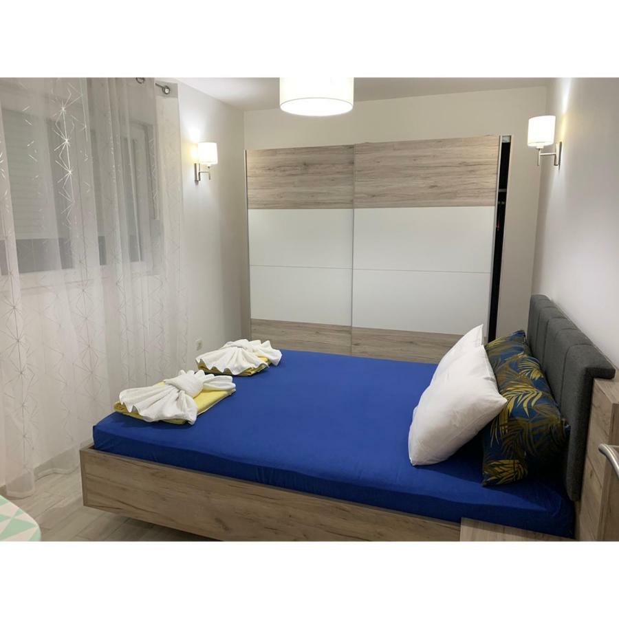 Apartment Elena Budva Bagian luar foto